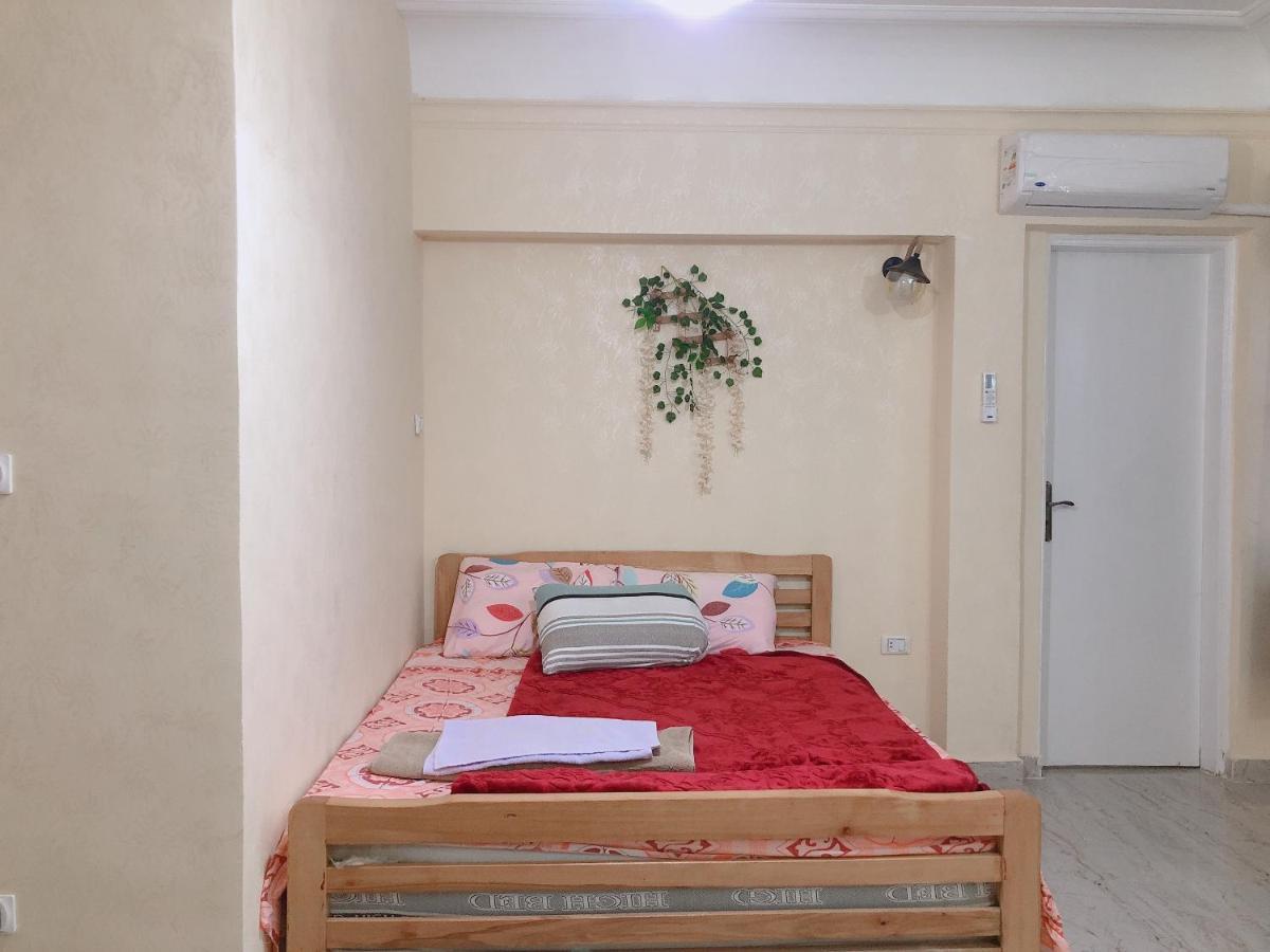 Midtown Cairo Studios & Apartments Esterno foto