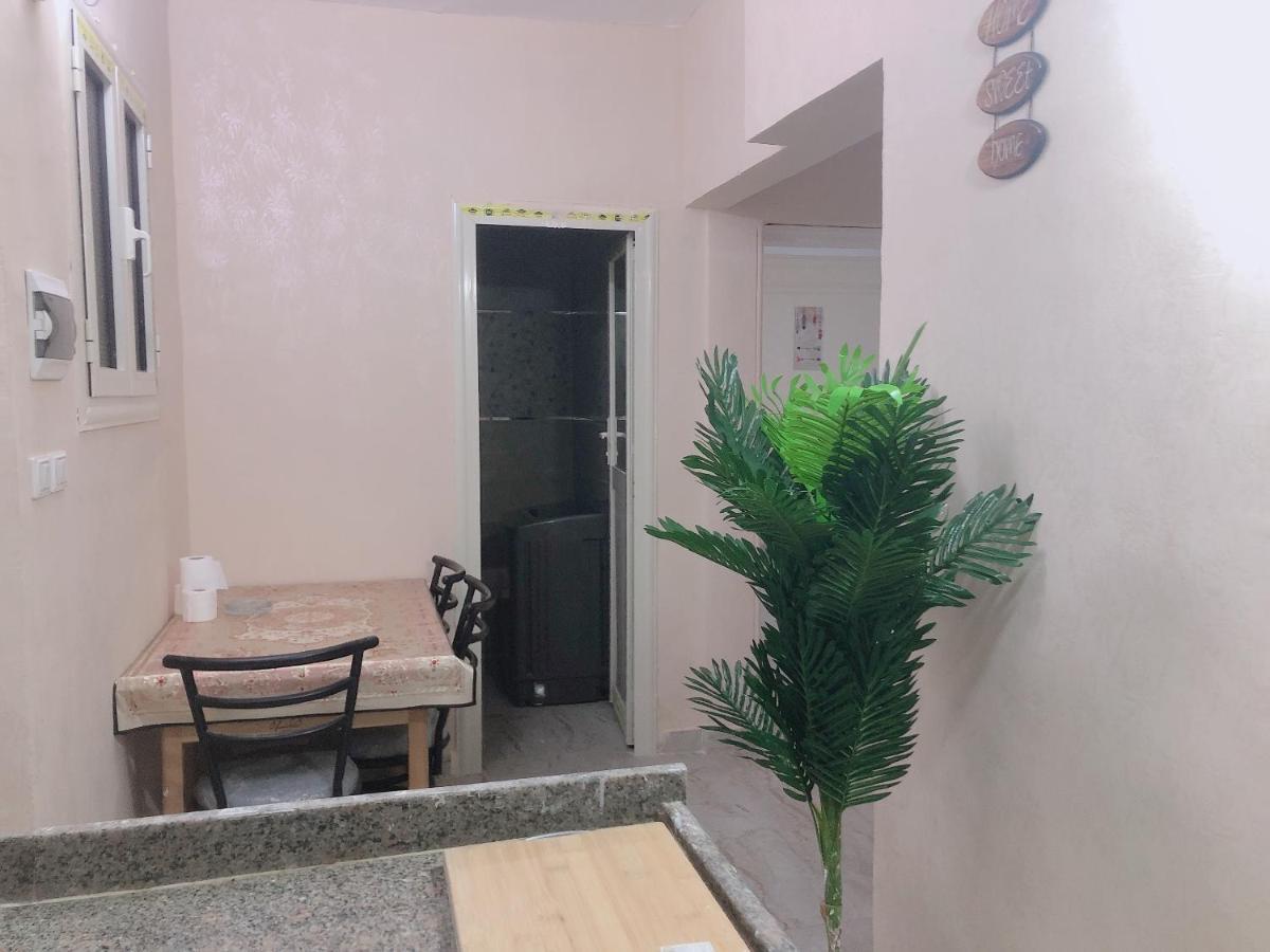 Midtown Cairo Studios & Apartments Esterno foto